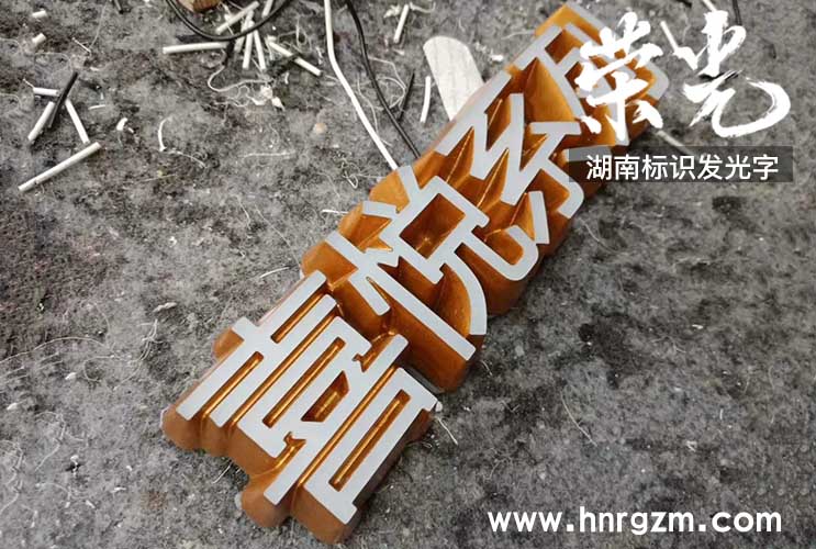 �Lɳ������