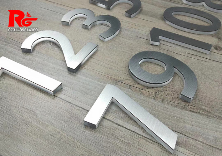 �Lɳ���P���