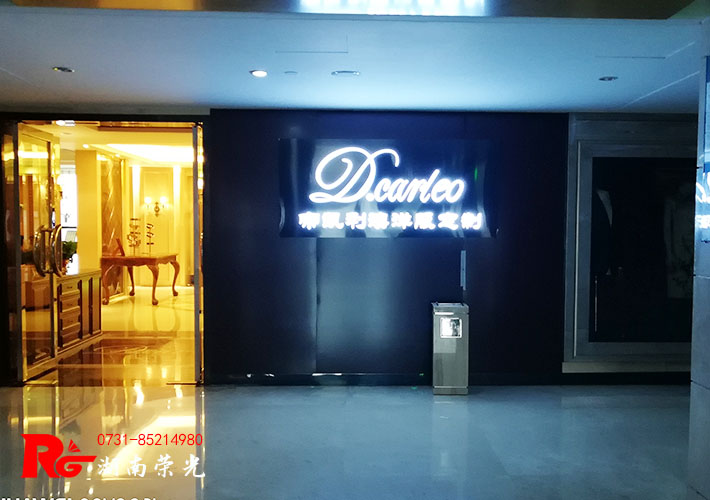 �Lɳ���b������