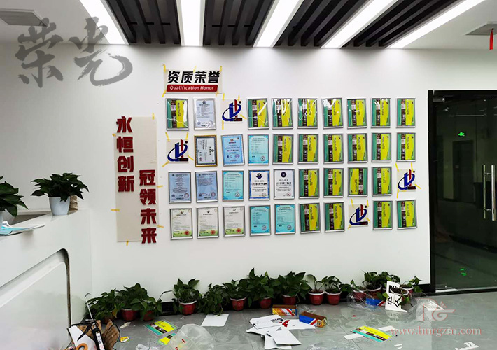 �Y�|(zh��)�s�u���V������