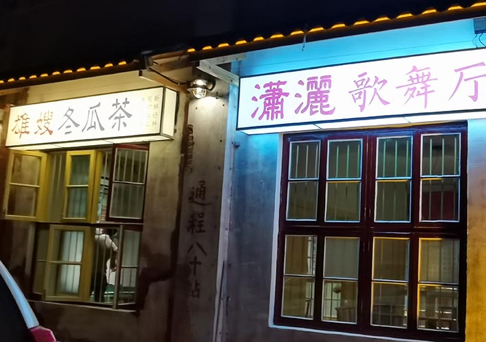 �f��������