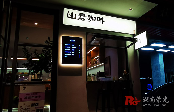 �L(zh��ng)ɳ����